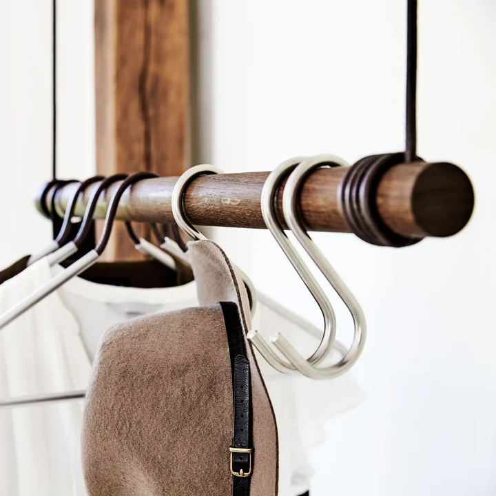 Swing Hangkast M (80 cm) van Lind DNA in gerookt eiken / bruin leder