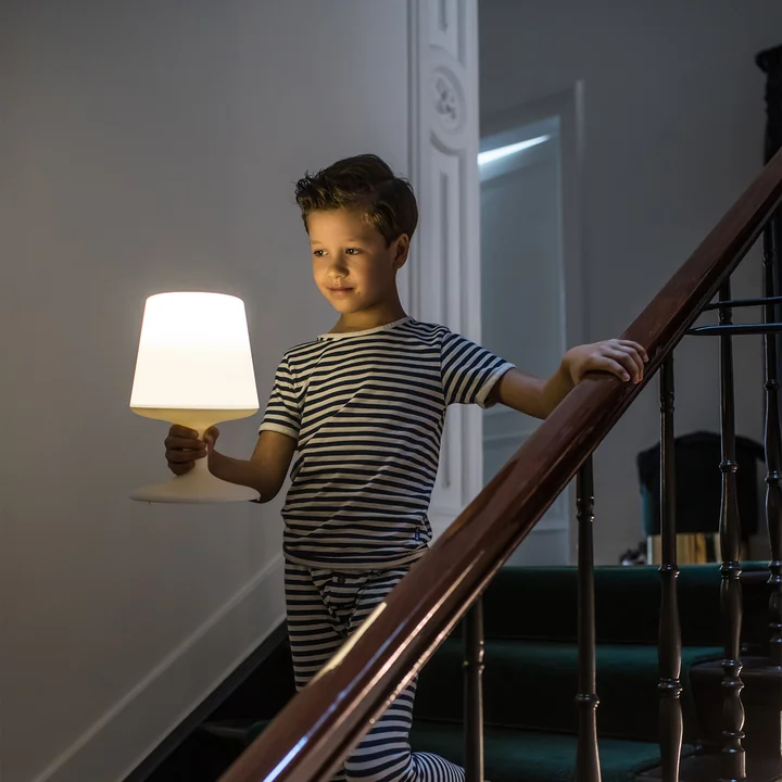 Lichte draadloze tafellamp van Koziol in katoen wit van Koziol 