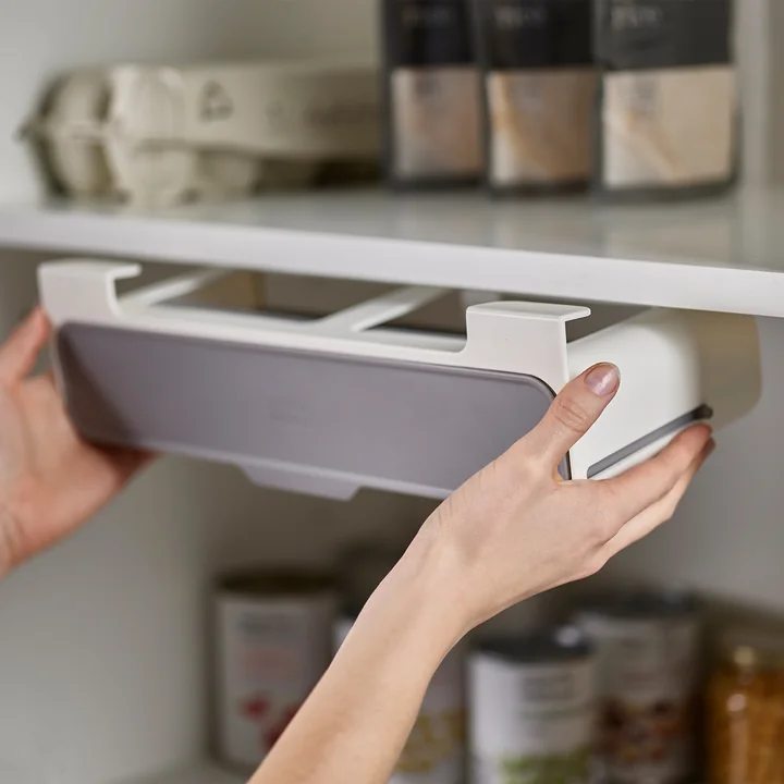 CupboardStore Joseph Joseph Uitschuifbaar kruidenrek uit in donkergrijs / grijs