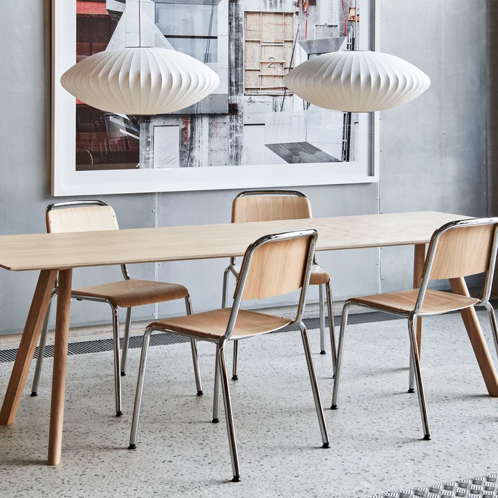 Nelson schotel Bubble hanglamp M, Ø 6 3. 5 x H 2 5. 5 cm, gebroken wit van HAY boven de eettafel