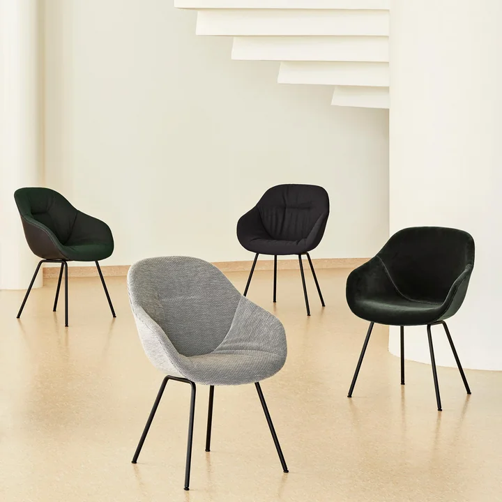 About A Chair AAC 127 van HAY in verschillende kleuren