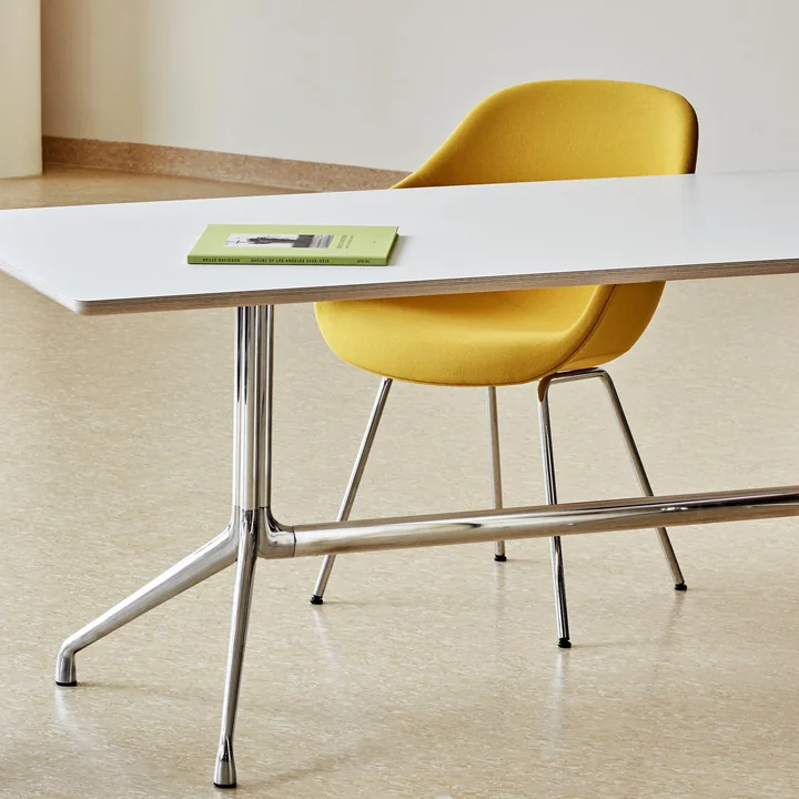 About A Chair AAC 127 in chroom / Steelcut Trio 446 geel van HAY