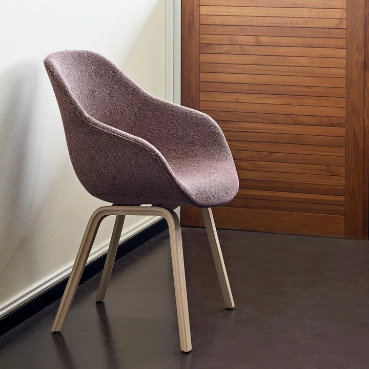 About A Chair AAC 123 in mat gelakt eiken / Olavi by HAY 12 van HAY