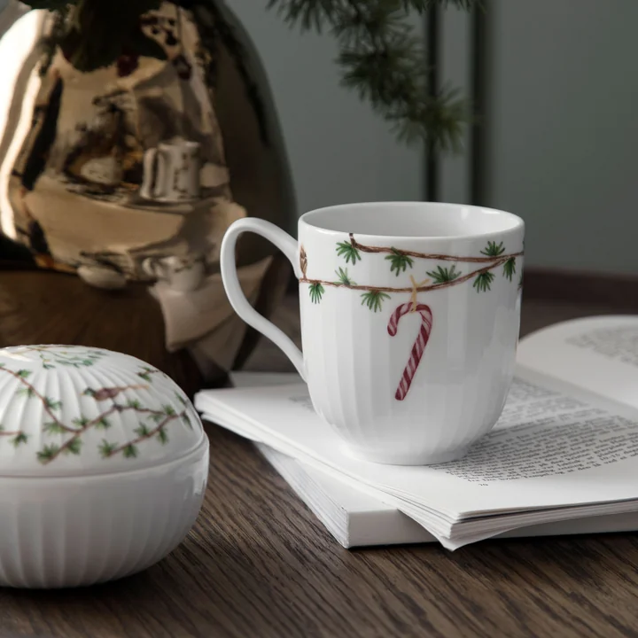 Hammershøi Bonbonniere Kerstmis door Kähler Design in wit met versiering