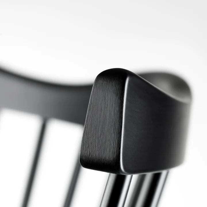 J52B Fauteuil, zwart beukenhout van FDB Møbler