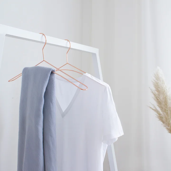 Koperen metalen kleerhanger