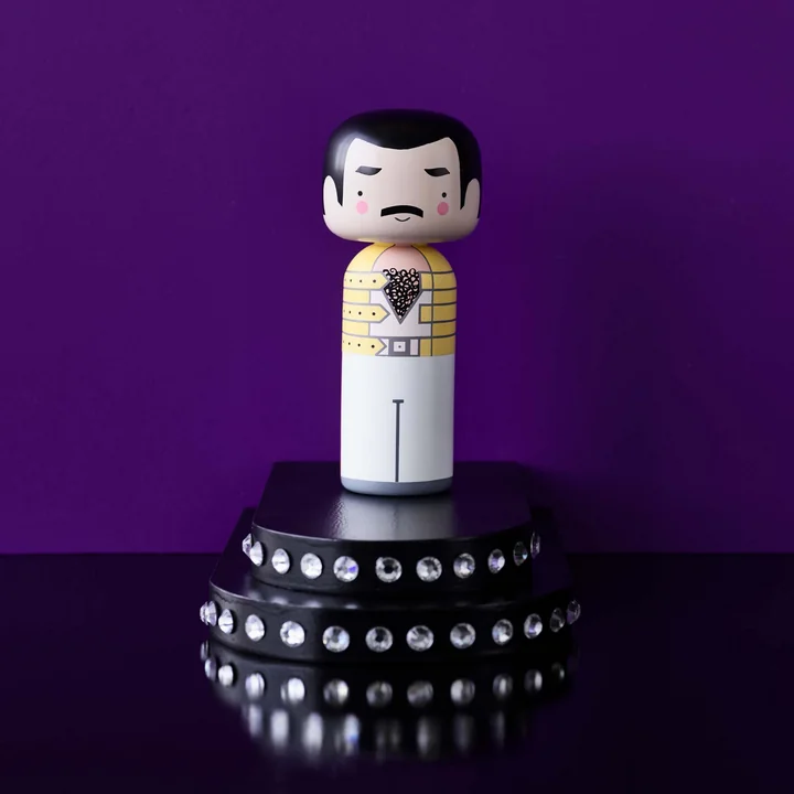 Sketch Inc. houten figuur H 14,5 cm Freddie van Lucie Kaas