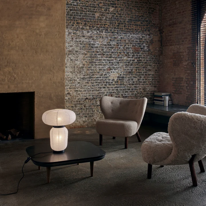 Vliegende salontafel van & tradition