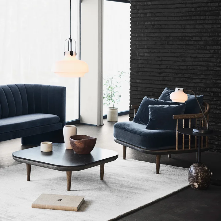 Kopenhagen SC15 tafellamp en Fly salontafel door & tradition