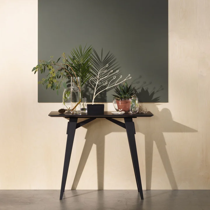 Arco Console tafel van Design House Stockholm in zwart