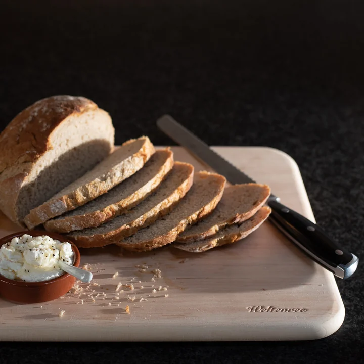 Snijplank van 40 x 33 cm van Weltevree elzenhout