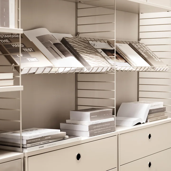 String Opbergsysteem uit in beige