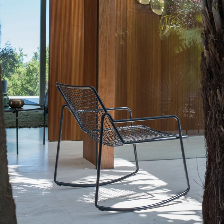 Rio R50 schommelstoel door Emu