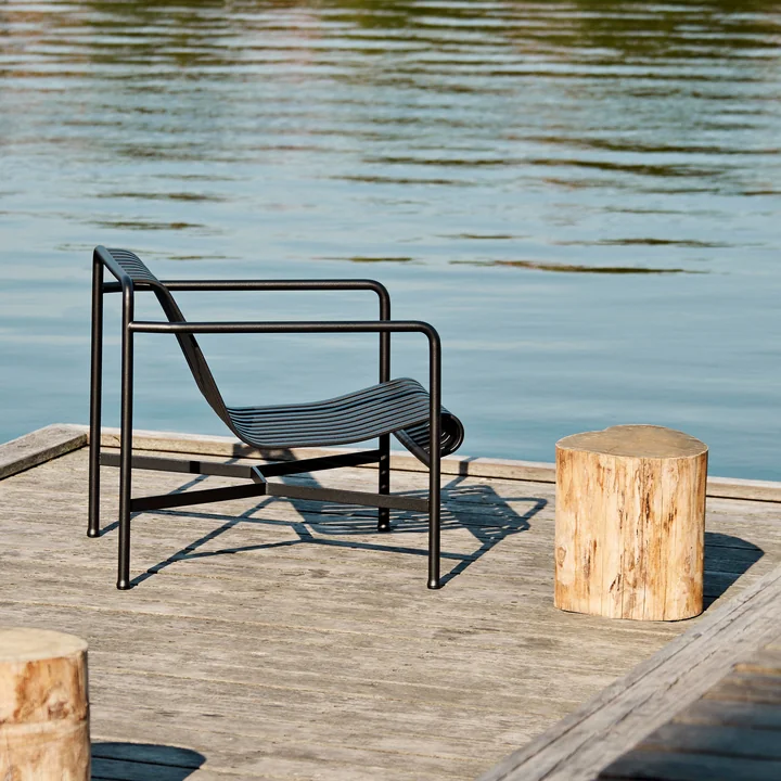 Palissade Lounge Chair Low van HAY in antraciet