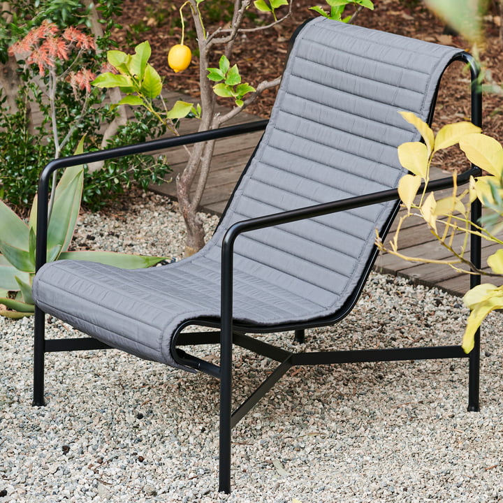 Palissade Lounge Chair High met Palissade Gewatteerd Kussen voor Lounge Stoel Hoog by Hay