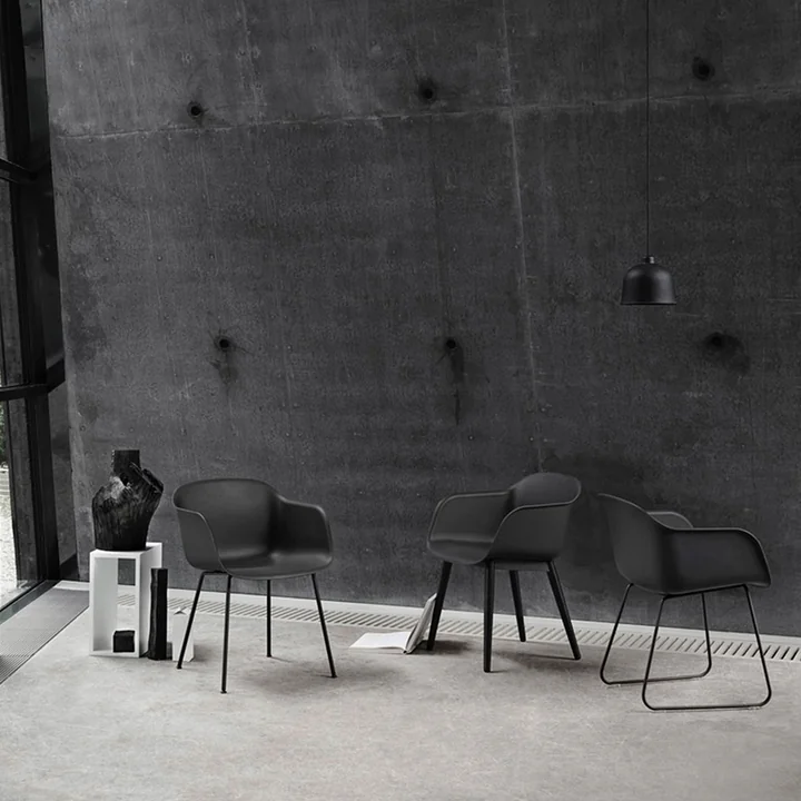 Fiber Fauteuil van Muuto met verschillende onderstellen