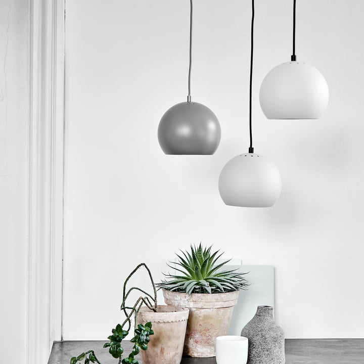 Ball Hanglamp van Frandsen