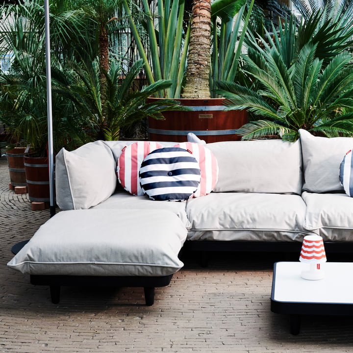 Paletti Outdoor -Sofa en tafel van Fatboy