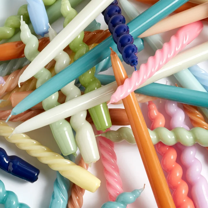 Spiral Staafkaarsen H 19 cm - Conische Staafkaarsen H 33 cm van HAY.