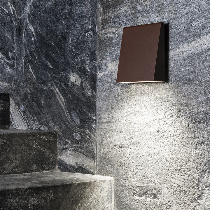 LED buitenwandlamp Cuneo roest van Artemide