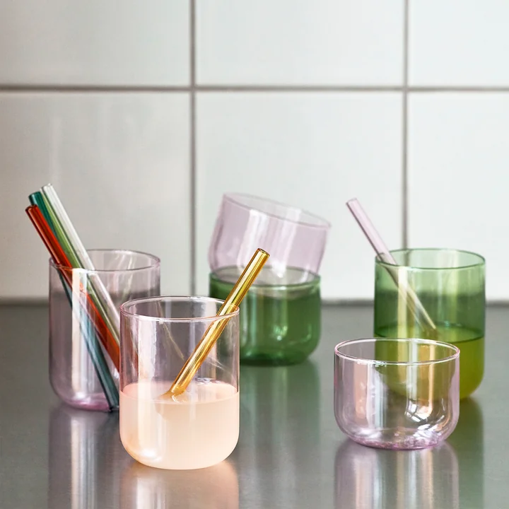 De Sip drinkrietjes en Tint drinkglazen van HAY