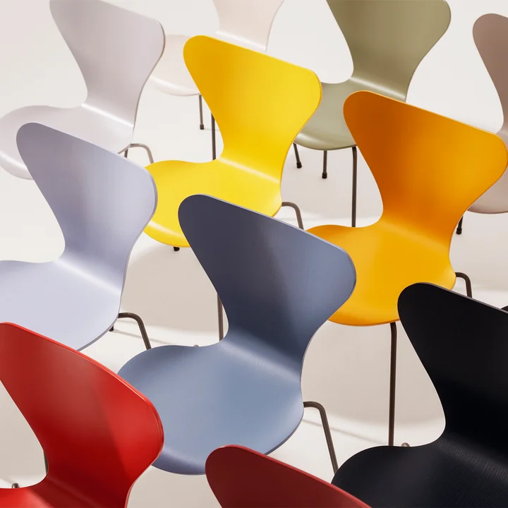 Serie 7 stoel Sense of Colour van Fritz Hansen