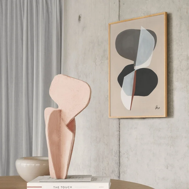 De Composition poster van Paper Collective lijkt met zijn motief op een kunstfiguur