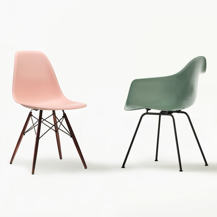 Vitra - Eames Plastic Side Chair DSW, Eames glasvezel fauteuil DAX