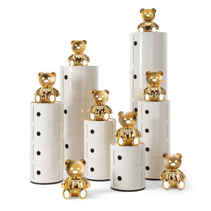 Toy Moschino Teddybeer tafellamp op het bijpassende decoratiekarton