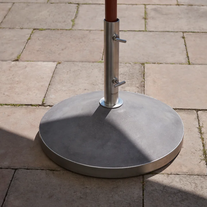 De Capri parasolvoet op het terras