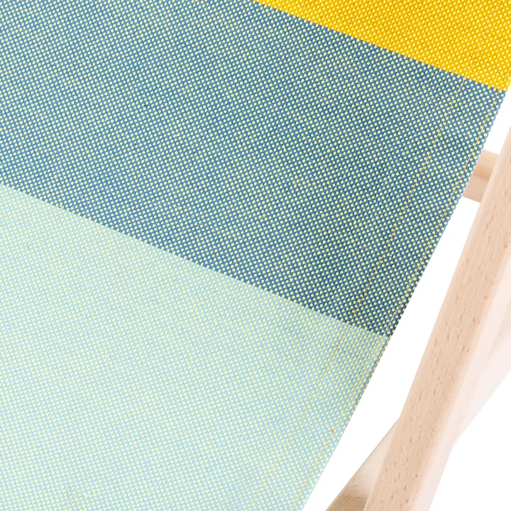 De Beach Rocker schommelstoel van Weltevree is geïnspireerd op de zonsondergang.