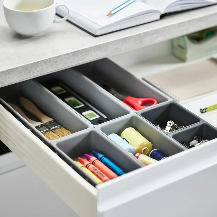 De Blox lade organizer set van Joseph Joseph met knutselbenodigdheden