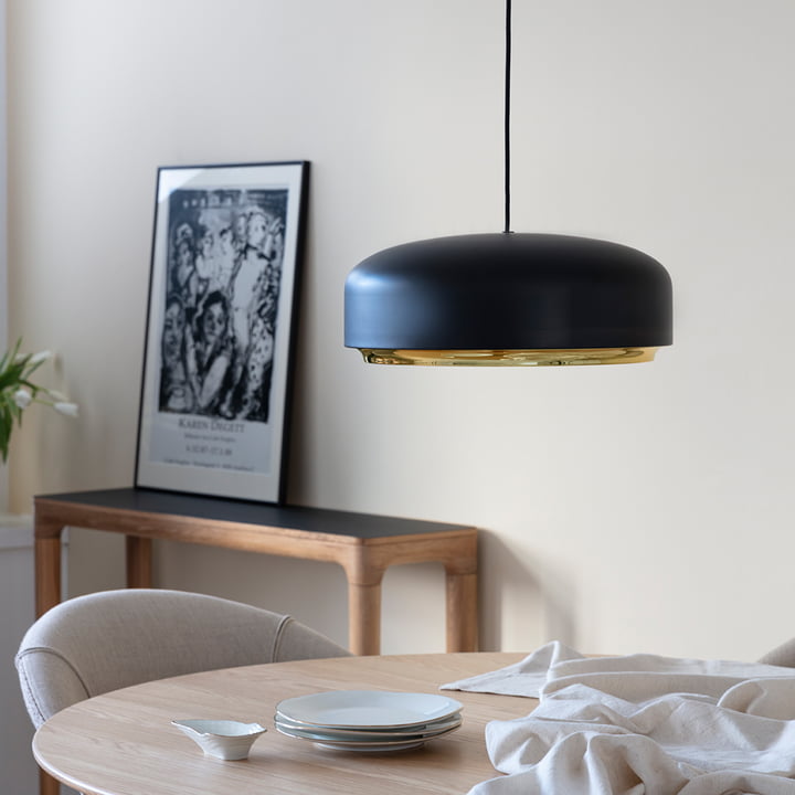 De Hazel LED hanglamp van Umage is geïnspireerd op de hazelnoot