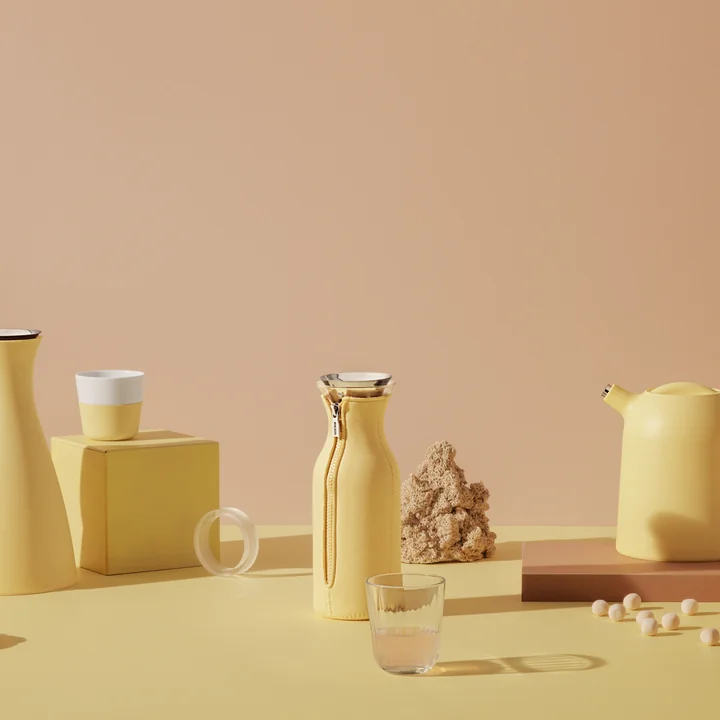 Koelkastkaraf in felle kleuren