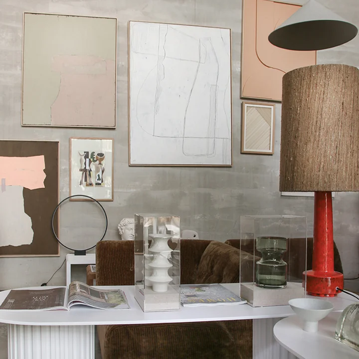 De lava-geïnspireerde Retro tafellampvoet van HKLiving