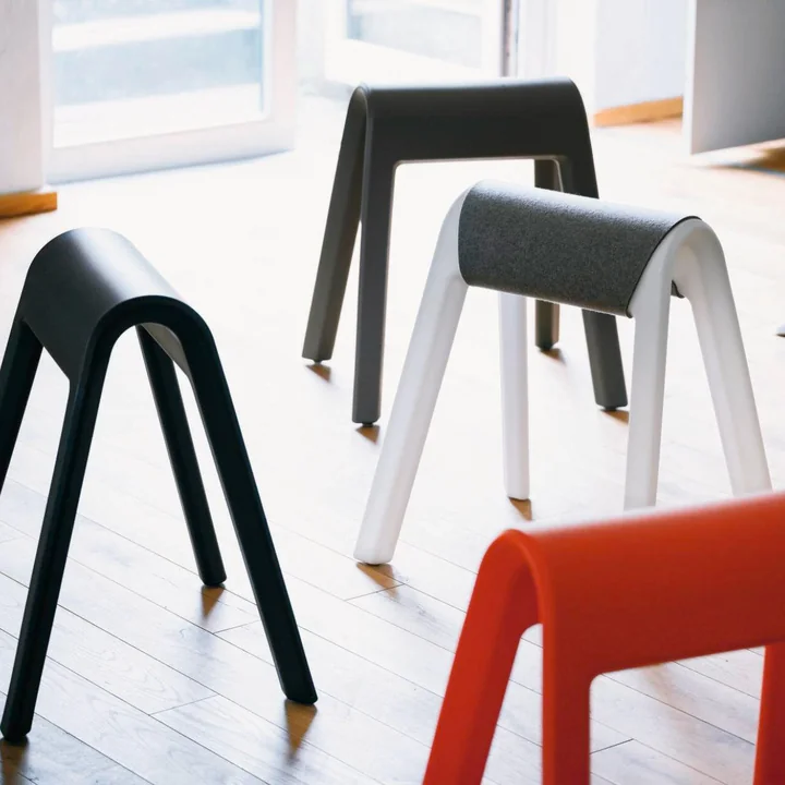 De zitschraag van Wilkhahn in verschillende kleuren