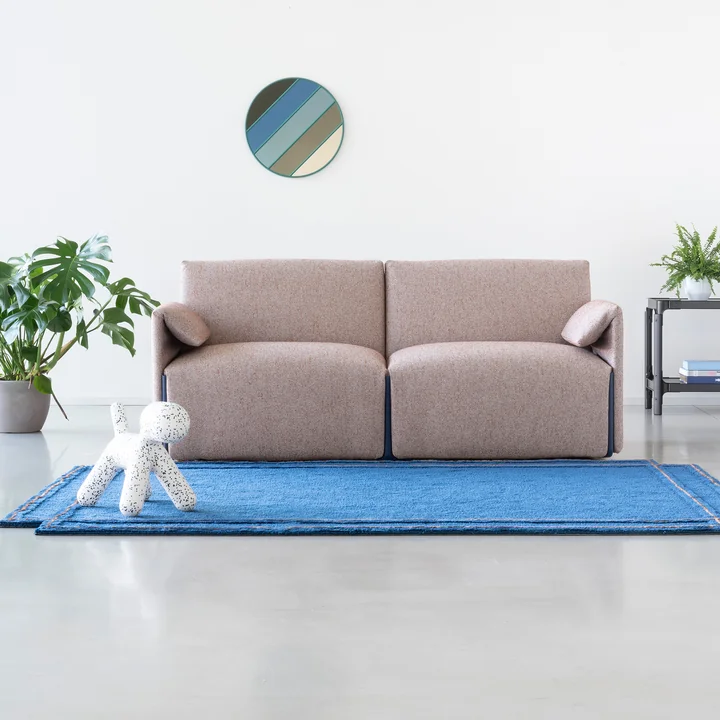 Gezellige tweezitter met een heldere uitstraling