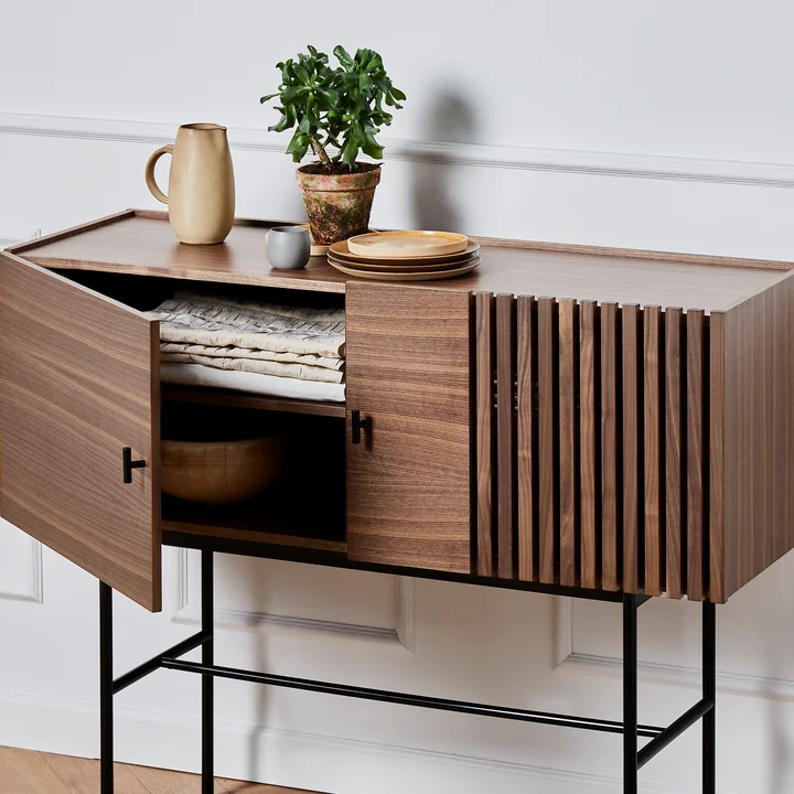Array Sideboard van Woud in Walnut