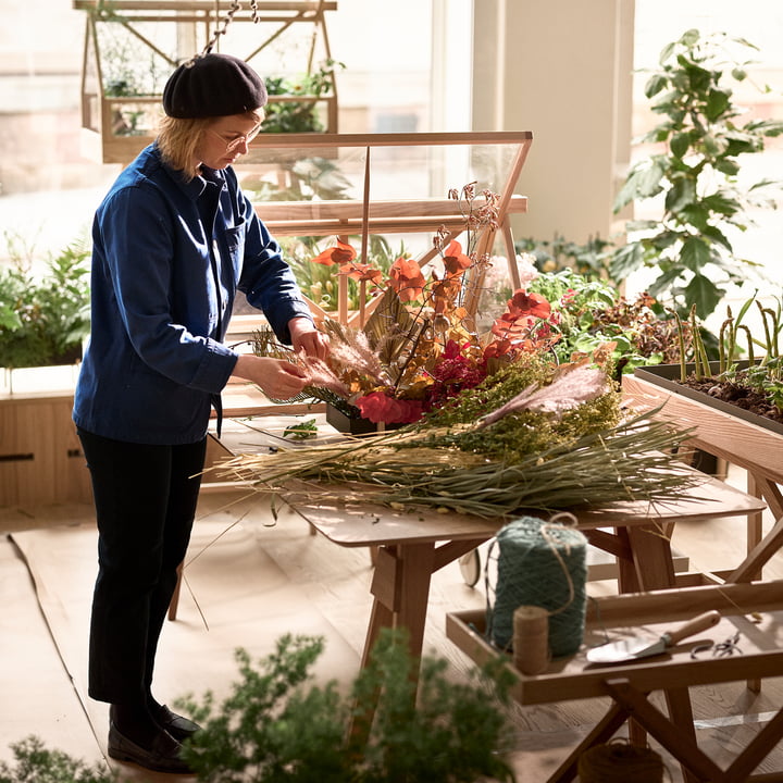 DeBotanic Tray van Design House Stockholm tijdens het planten