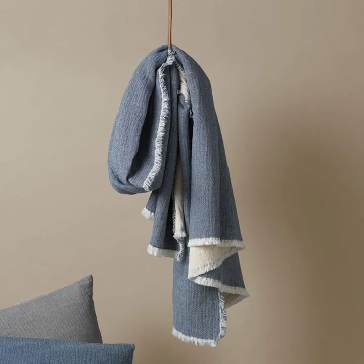 Thyme Deken van Elvang in blauw