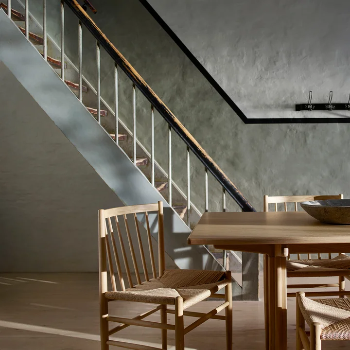 J80 FDB Møbler Stoel van als eetkamerstoel