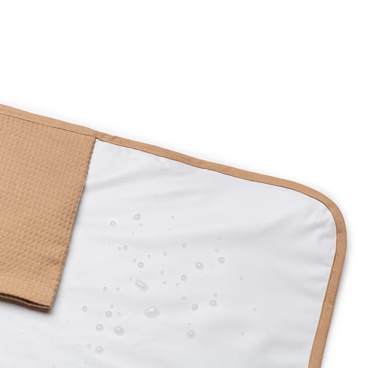 Mozart aankleedkussen van Nobodinoz in nude