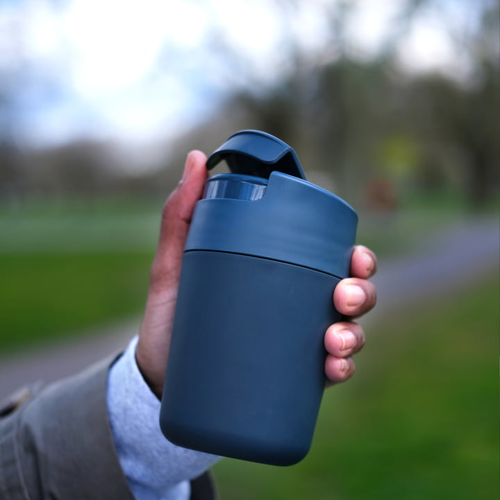 Sipp Reisbeker met scharnierend deksel van Joseph Joseph