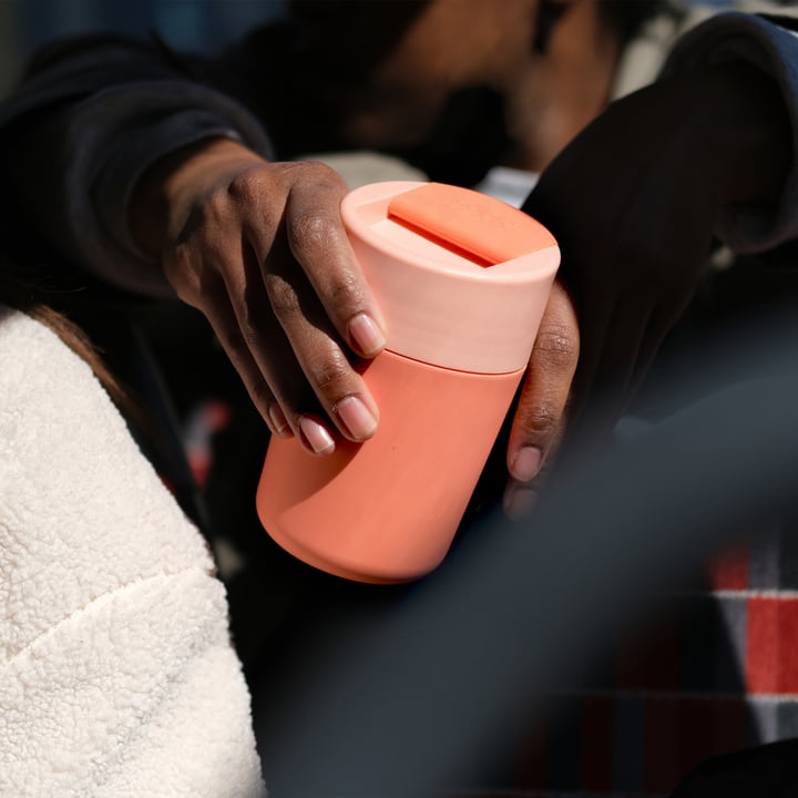 Sipp Reisbeker met scharnierend deksel van Joseph Joseph