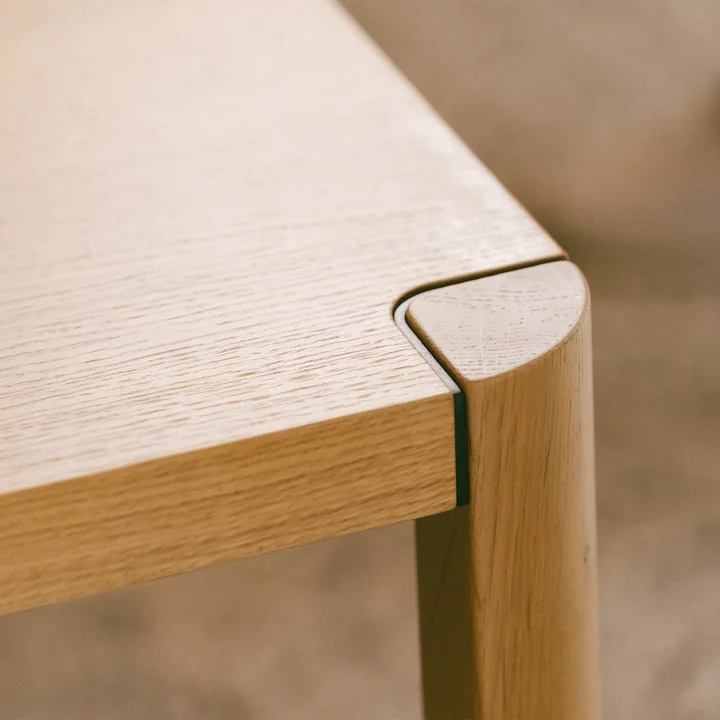 Massief houten eettafel van Thonet