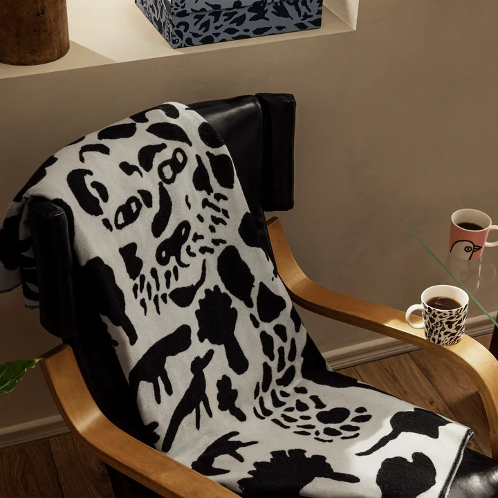 Oiva Toikka Cheetah Wollen deken, 130 x 180 cm van Iittala in zwart