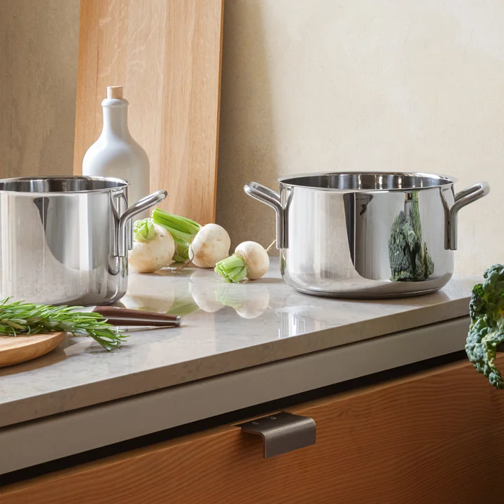 Steel Line Recycled door Eva Trio