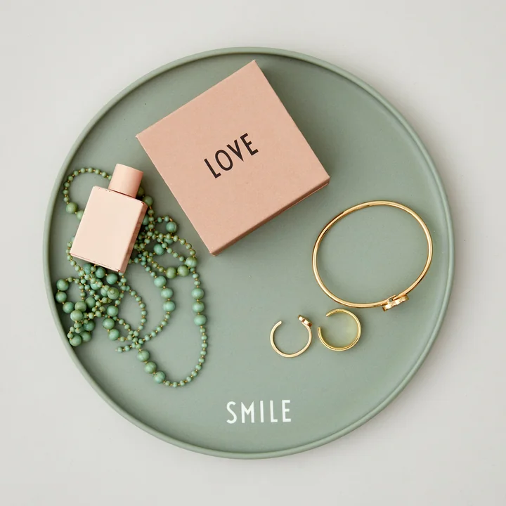 AJ Favourite Porseleinen bord van Design Letters in Smile / groen