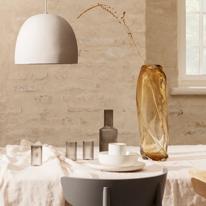 Water Swirl Vaas van Ferm Living in de kleur amber