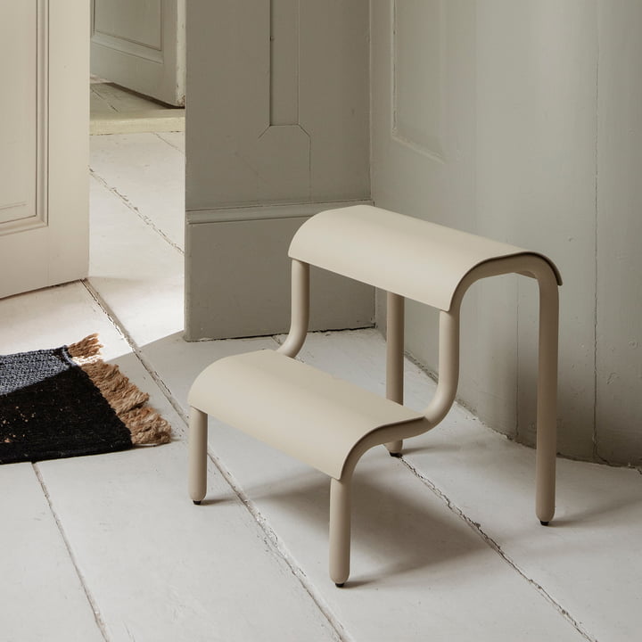 Up Step Multifunctionele kruk van ferm Living in de kleur cashmere